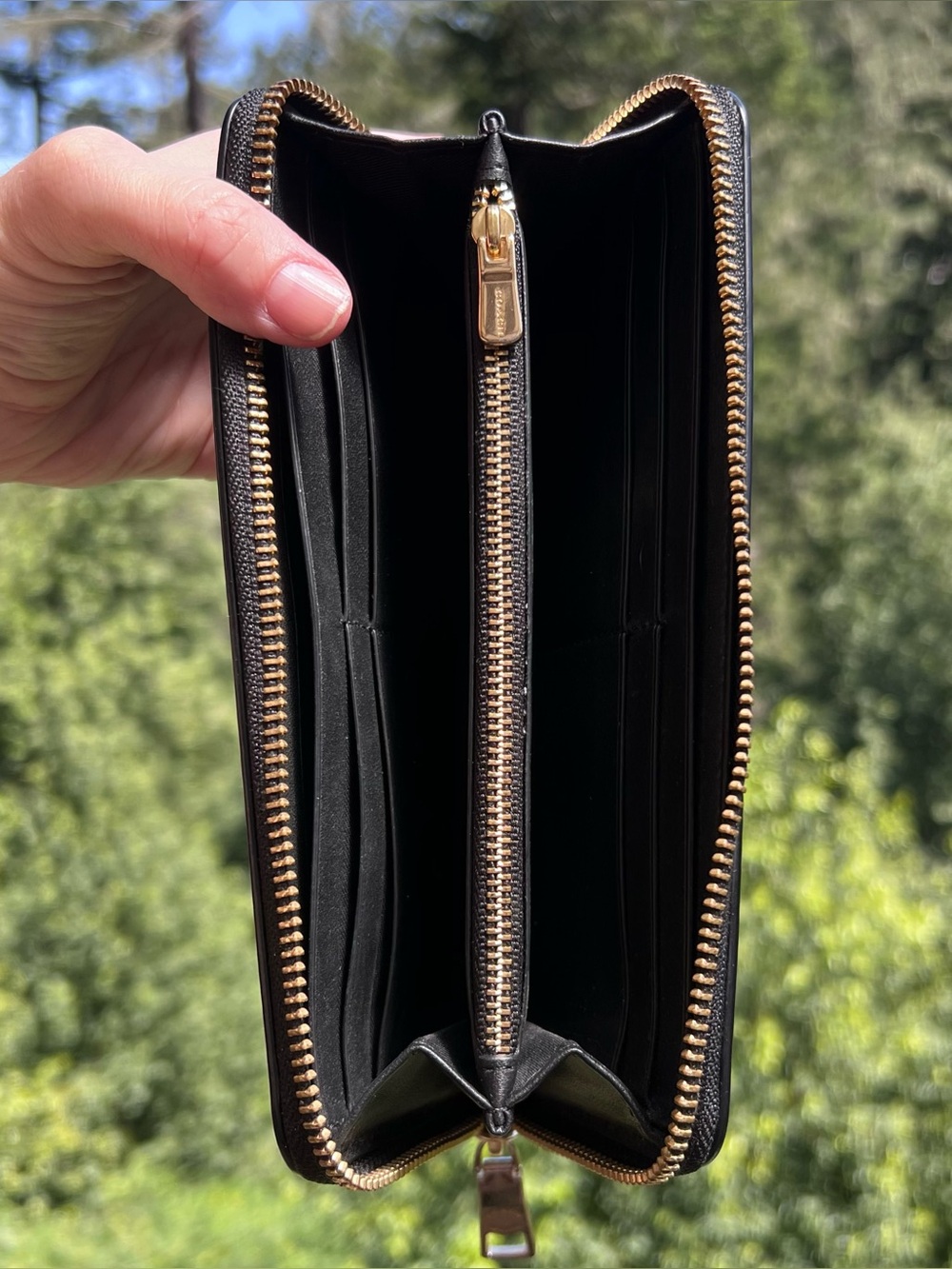 COACH Long Zip-Around Wallet Smooth Black Leather with Gold Hardware AUTHENTIC - Picture 4 of 11